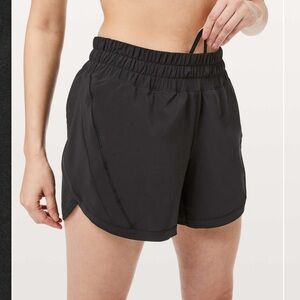 Lululemon Track That Short *5" size 10 Black